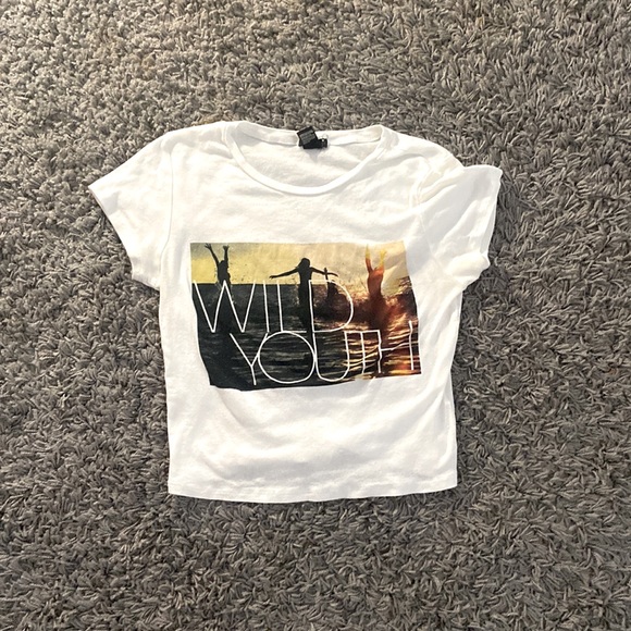 Forever 21 Tee - Picture 1 of 4